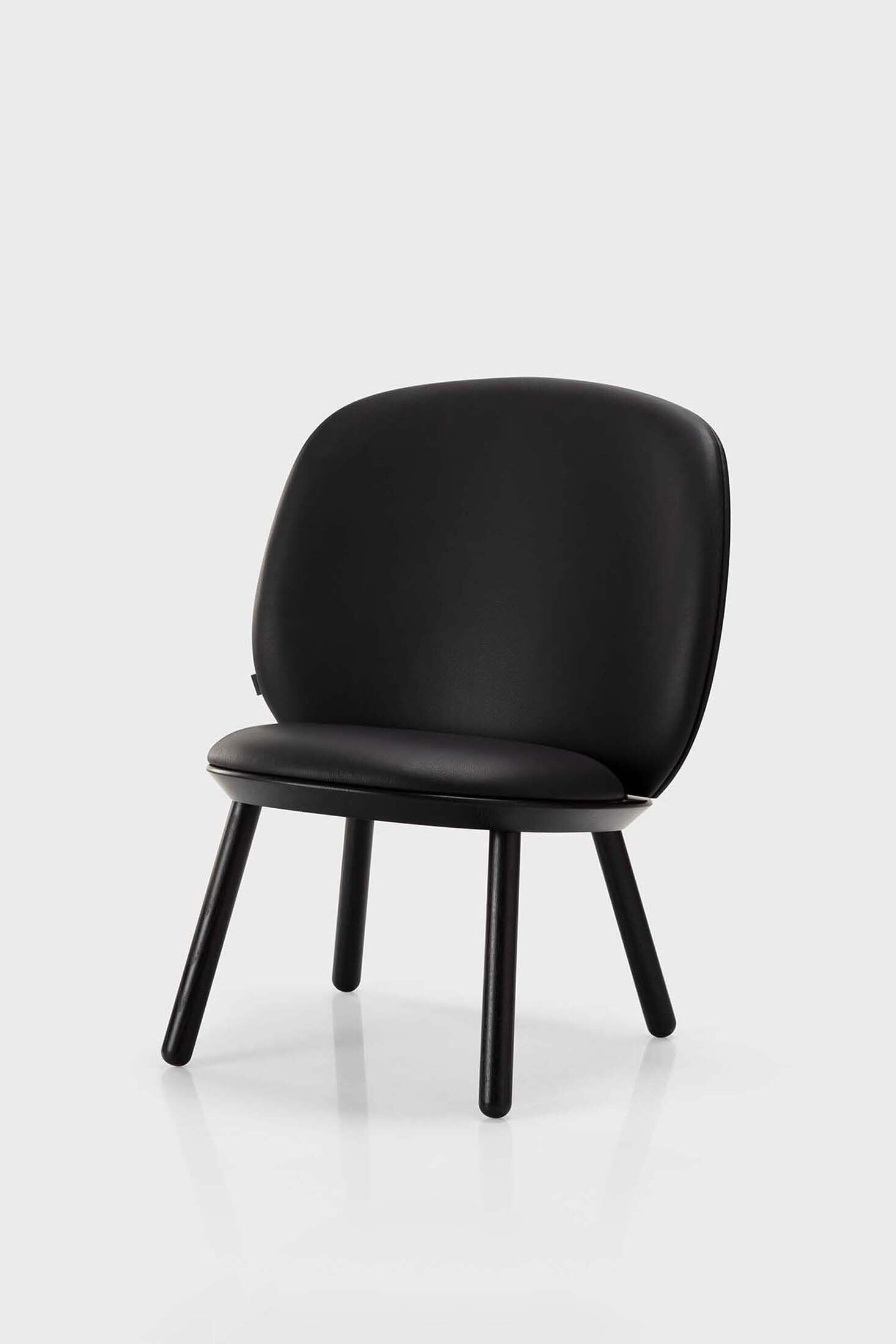 Naïve Low Chair Black Ash