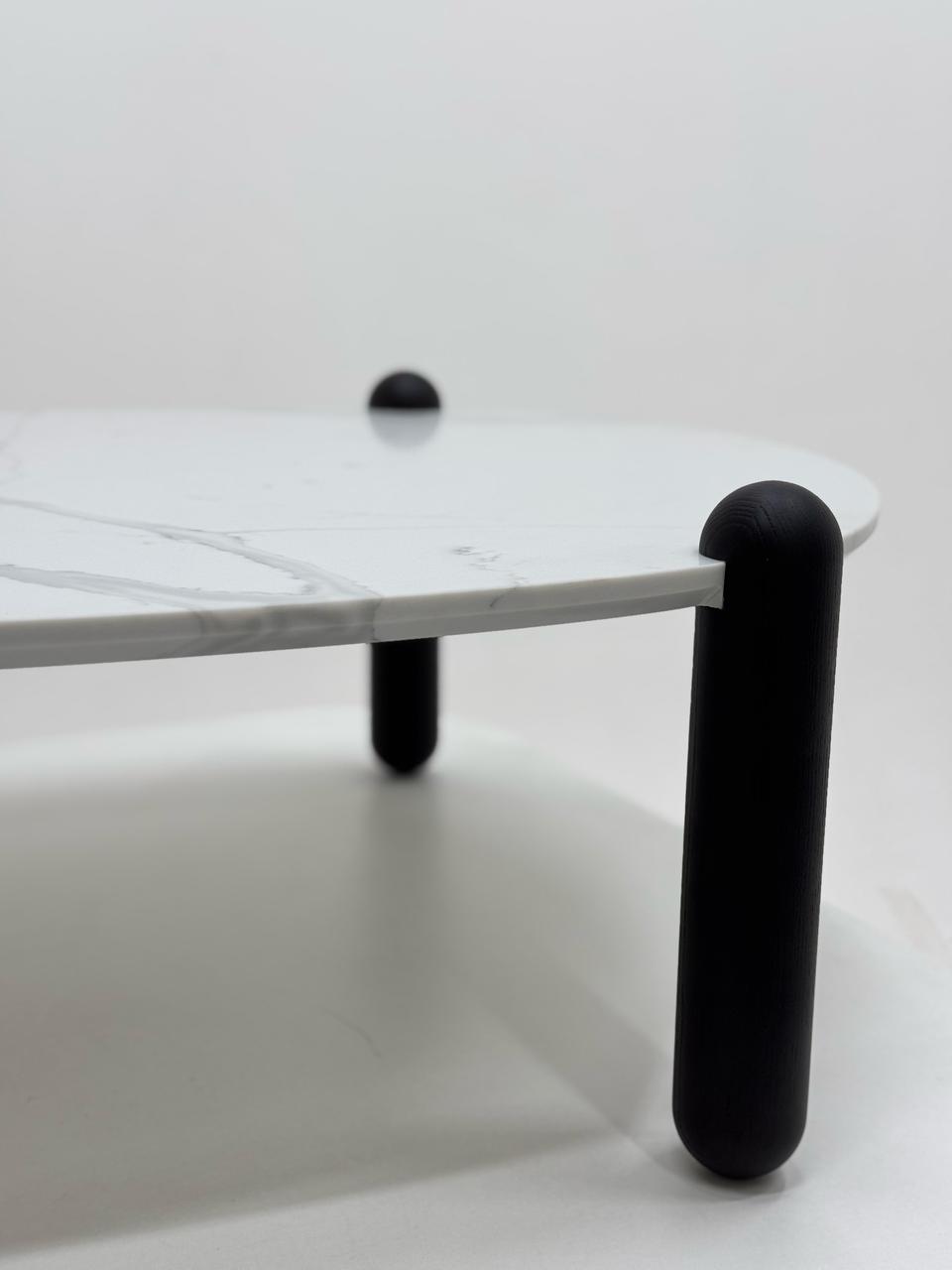 "Rakas ystävä" -pöytä – kauniisti maadoitettu