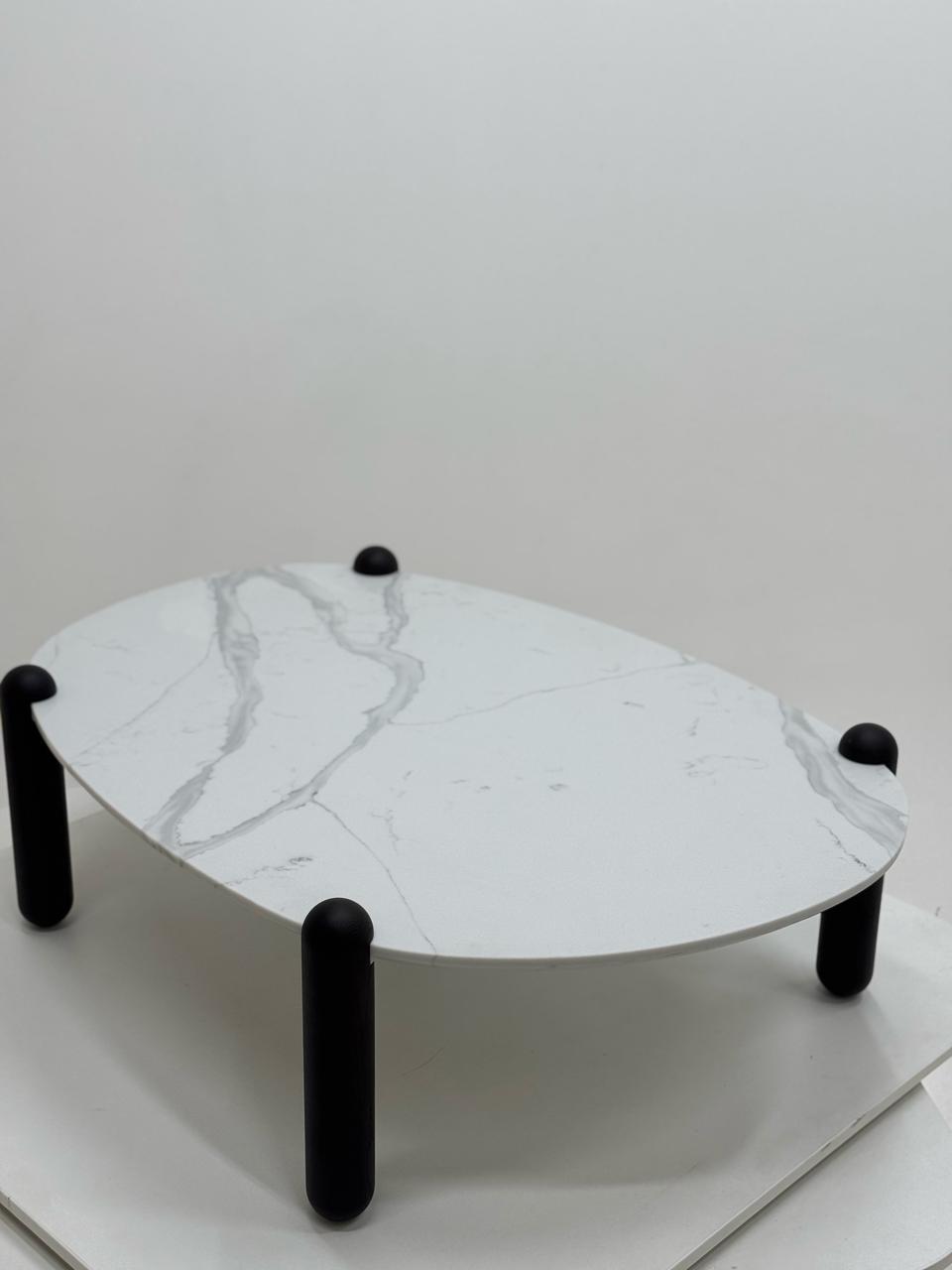 "Rakas ystävä" -pöytä – kauniisti maadoitettu