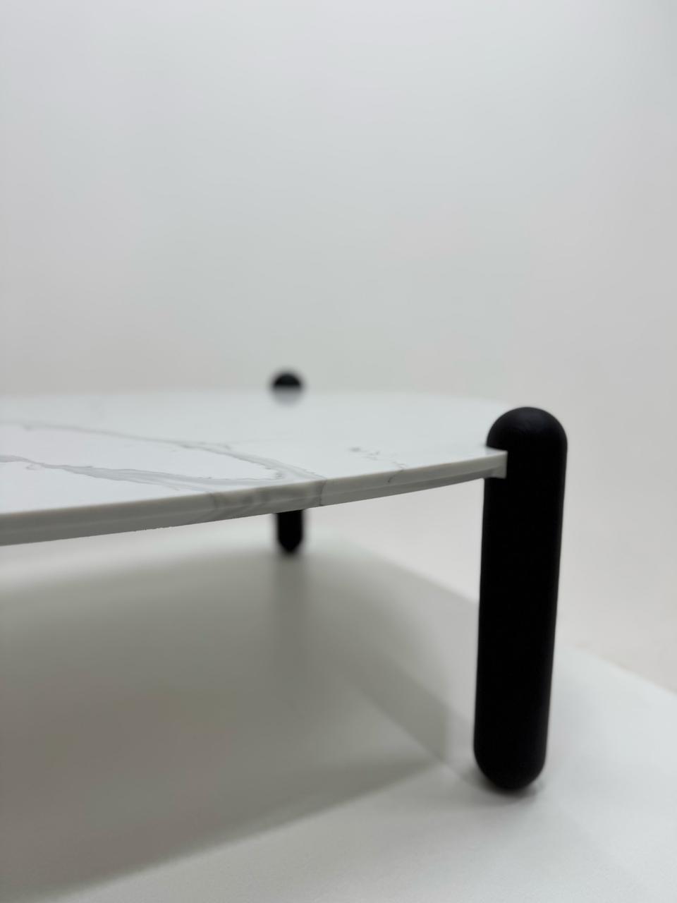 "Rakas ystävä" -pöytä – kauniisti maadoitettu