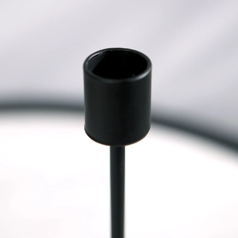 SkandiShop 2 kpl metallisia moderneja mustia kynttilänjalkoja