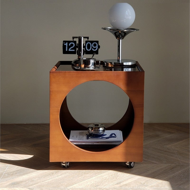 SkandiShop-sivupöytä, massiivipuuta