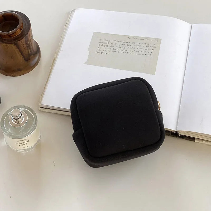 ChicCare Sanitary Organizer Pouch