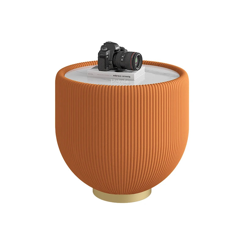 De Sola -olohuoneen pöytä