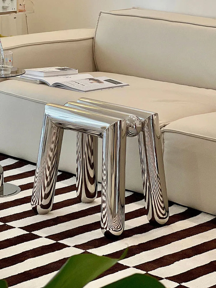 SkandiShop Nelli ruostumattomasta teräksestä valmistettu jakkara