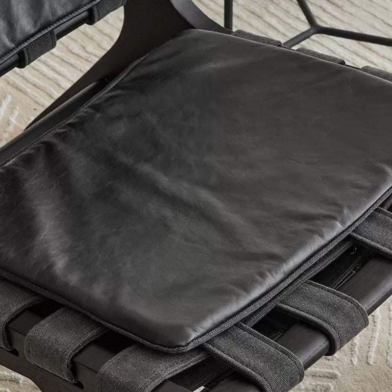 SkandiShop Retro -kokonaiskupuinen nahkasatulatuoli