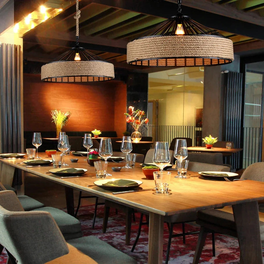 Vintage-köysiriippuvalaisin