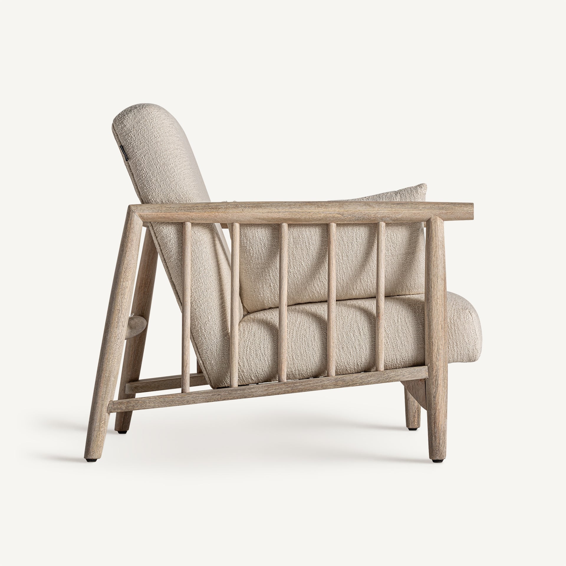 Grebinin koivupuinen nojatuoli - beige puuvilla ja ruskea runko